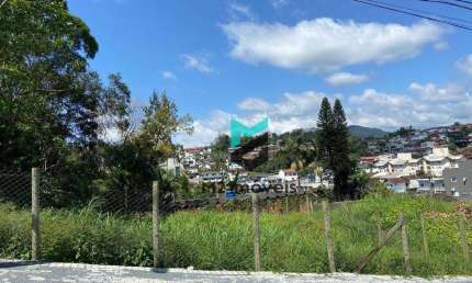 TERRENO RESIDENCIAL OU COMERCIAL COM 1079 M² NO BAIRRO ÁGUA VERDE
