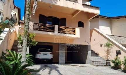 Casa com 3 dormitórios, 261 m² - venda por R$ 1.790.000,00 ou aluguel por R$ 8.000,00/mês - Condomínio Arujazinho IV - Arujá/SP