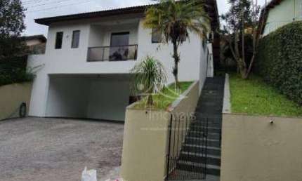 Casa com 3 dormitórios, 200 m² - venda por R$ 1.800.000,00 ou aluguel por R$ 8.000,00/mês - Condomínio Arujá Country Club - Arujá/SP