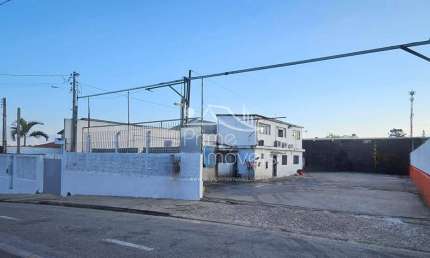 Barracão / Galpão / Depósito com 3 salas à venda na Rua Treze de Maio, Vila Andeyara, Ferraz de Vasconcelos