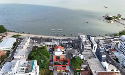 Terreno à venda na Rua Juventino dos Santos Barbosa, 80, Coqueiros, Florianópolis por R$ 640.000