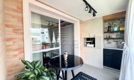 Apartamento com 3 quartos à venda na Rua João Meirelles, 1435, Abraão, Florianópolis por R$ 1.380.000