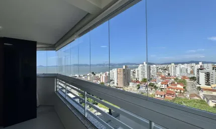 Apartamento com 2 quartos à venda na Rua Pedro Gregório, 279, Barreiros, São José por R$ 700.000