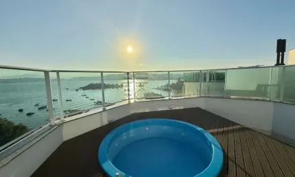 Cobertura com 3 quartos à venda na Rua João Meirelles, 967, Abraão, Florianópolis por R$ 1.300.000