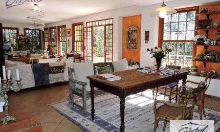 Casa com 2 quartos / suítes à venda, 415 m² - Vila Real Moinho Velho - Embu das Artes/SP