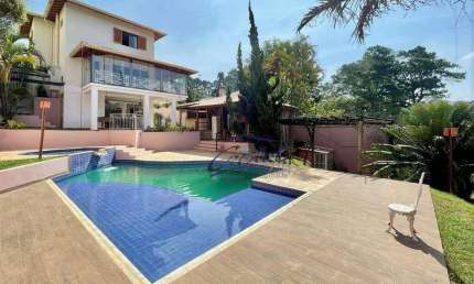 Casa com 3 quartos / suítes à venda, 357 m² - Condomínio Chácara das Paineiras II - Granja Viana - Carapicuíba/SP