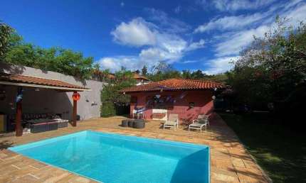 Casa com 3 suítes à venda, 285 m² - Granja Viana - Carapicuíba/SP
