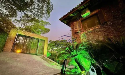 Casa com 5 quartos (3 suítes) à venda, 404 m²  - Granja Viana - Jandira/SP
