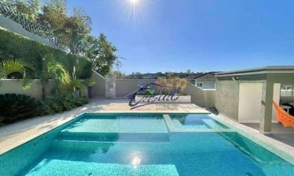 Casa com 3 quartos (1 suíte) à venda, 335 m² - Condomínio Village Los Angeles  - Granja Viana - Cotia/SP