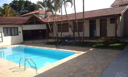 Casa com 3 quartos à venda, 250 m²  - Jardim Haras Bela Vista - Vargem Grande Paulista/SP