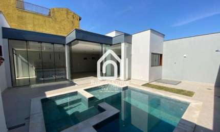 Casa para Venda em Mogi Guaçu, Jd. Centenário, 3 dormitórios, 1 suíte, 3 banheiros, 4 vagas