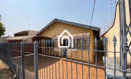 Casa para Venda em Mogi Guaçu, Jd. Bela Vista, 3 dormitórios