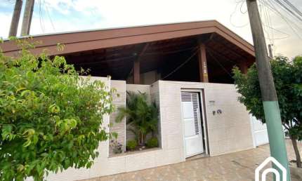 Casa para Venda em Mogi Guaçu, Jd. Suécia, 3 dormitórios, 1 suíte, 3 banheiros, 4 vagas