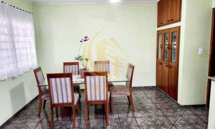 Casa para Venda em Várzea Paulista / SP no bairro Jardim Maria de Fátima