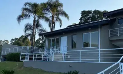 Casa para Venda em Cajamar / SP no bairro Serra Dos Lagos (jordanésia)