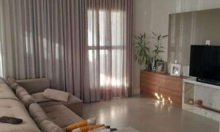 Sobrado para Venda em Jundiaí / SP no bairro Recanto Quarto Centenário
