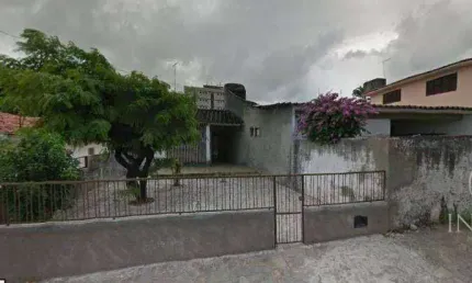 Casa com 3 dormitórios à venda, 306 m² por R$ 990.000,00 - Estados - João Pessoa/PB