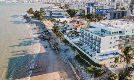 Cobertura com 3 dormitórios à venda, 108 m² por R$ 1.950.000,00 - Jardim Oceania - João Pessoa/PB