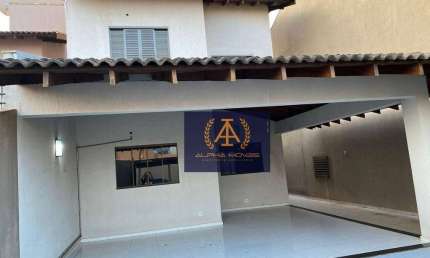 SOBRADO À VENDA EM VILAS BOAS, LOCALIZADO A UMA QUADRA DA AVENIDA BOM PASTOR.
