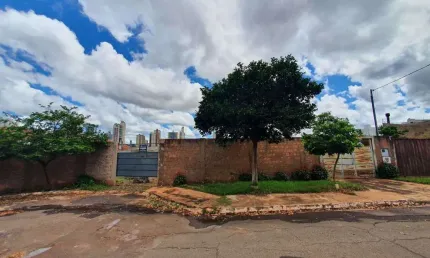 Terreno à venda na Rua Oceano Ártico, 38, Chácara Cachoeira, Campo Grande