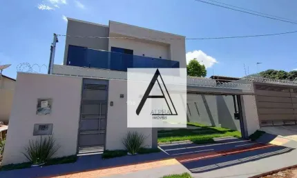 Sobrado Coronel Antonino em alto padrão de acabamento e projeto arquitetônico diferenciado. Localização privilegiada.