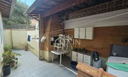 Casa com 3 dormitórios à venda, 200 m² por R$ 950.000,00 - Parque Industrial - São José dos Campos/SP