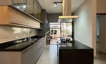 Casa com 3 dormitórios à venda, 175 m² por R$ 1.800.000 - Urbanova - São José dos Campos/SP