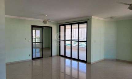 Apartamento com 4 quartos no Edifício Maison Esther