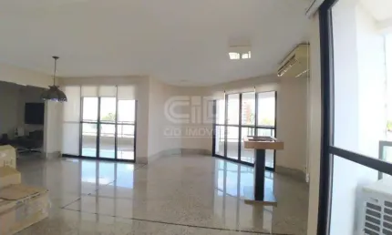 Apartamento com 4 quartos, sendo 3 suítes no Edifício Maison Esther