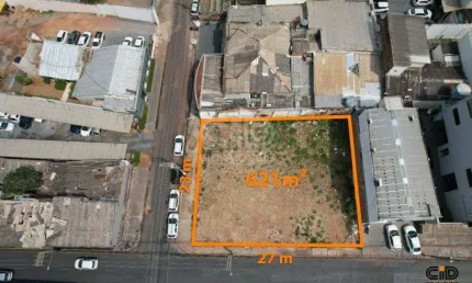 Terreno comercial para locação na rua 24 de Outubro, próximo a Av. Getúlio Vargas