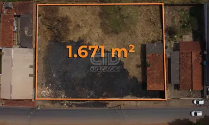 Terreno Comercial com mais de 1.600 m² próximo a Av. Fernando Corrêa da Costa