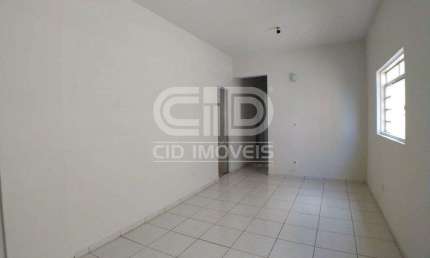Apartamento com 3 quartos no Residencial Bordas da Chapada