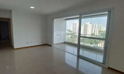 Apartamento com 3 quartos no Edifício Villaggio Salerno