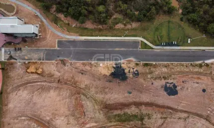 Terreno com aproximadamente 532m² no Condomínio Florais Safira