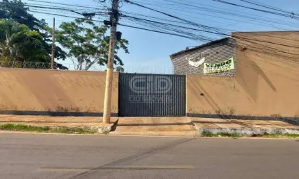 Salão comercial com aproximadamente 340m² no bairro Marajoara Várzea Grande