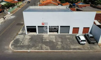 Sala comercial com aproximadamente 29m² no bairro CPA II