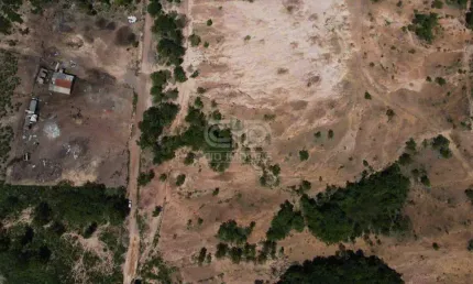 Área de aproximadamente 29.800m² no bairro Parque Atalaia