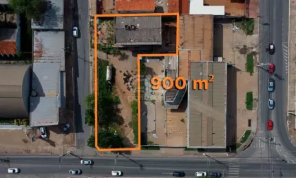Imóvel comercial com terreno de aproximadamente 900m² no bairro Porto