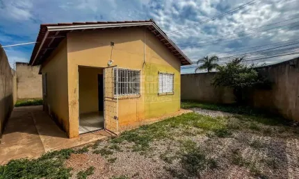 Casa com 2 quartos à venda no Residencial Santa Terezinha II, Cuiabá 