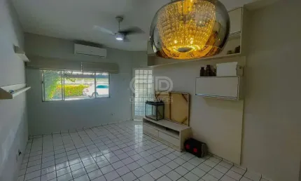 Casa em condomínio fechado com 3 quartos à venda no Areão, Cuiabá 