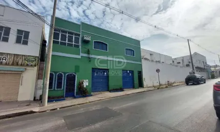 Prédio comercial com 380 m² no Centro Sul de Cuiabá