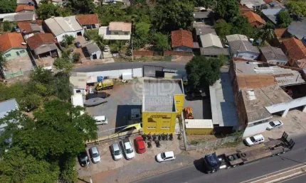 Prédio comercial à venda com 1.520 m² na Av. Ulisses Pómpeu de Campos