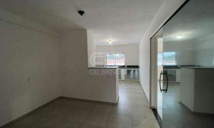 Casa com 2 quartos para alugar no Parque Amperco, Cuiabá 