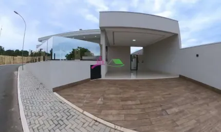 Casa à venda, com 4 quartos, no Condomínio Del Fiori, em Caldas Novas(GO)