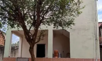 Casa Padrão para Venda em Mantiquira Duque de Caxias-RJ