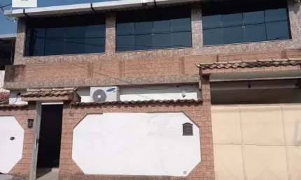 Casa Padrão para Venda em Parque Uruguaiana Duque de Caxias-RJ