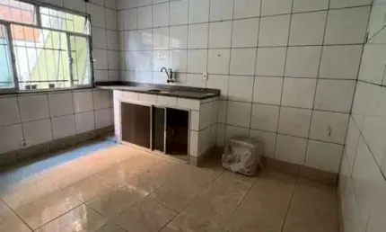 Casa Padrão para Venda em Vila Santa Cruz Duque de Caxias-RJ