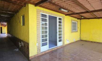 Casa com 2 quartos à venda na Rua Bernardo Vasconcelos, Parque Santa Lúcia, Duque de Caxias