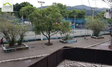 Apartamento de 2 quartos em frente à praça do pq. paulista