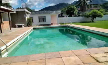 Sítio para Venda em Vila Bernadete Duque de Caxias-RJ